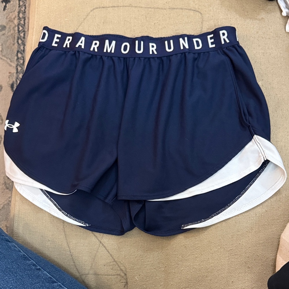 Under Armour Women's Dark Blue and White Athletic Shorts with pockets